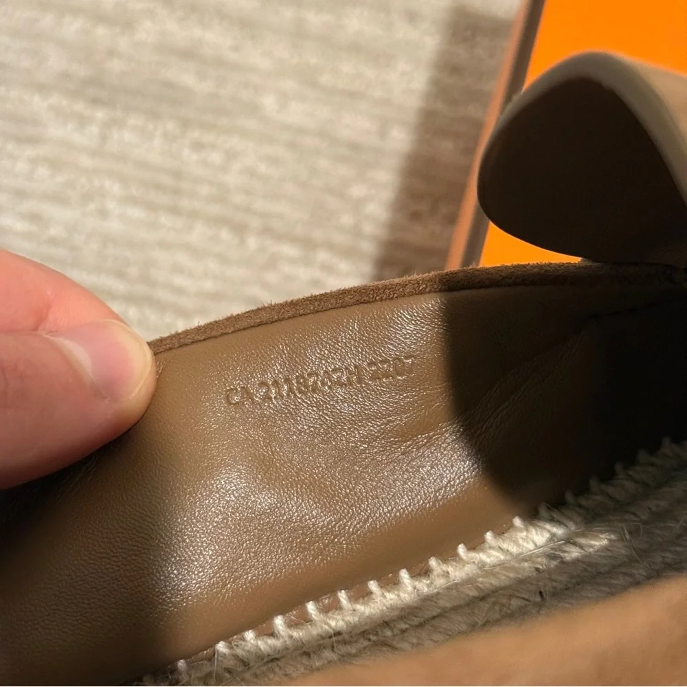 *SOLD!* Hermes Men’s Brown Suede Trip Espadrilles Size 44 EU / 11 US - Picture 11 of 13